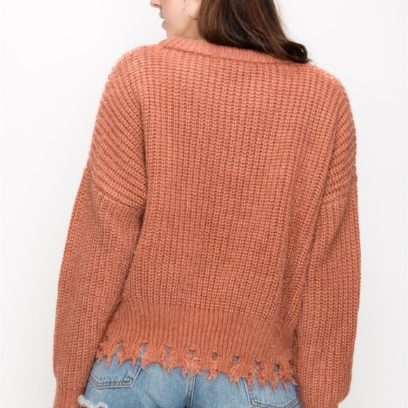 Frayed Hem Cozy Sweater - Picture 4 of 4